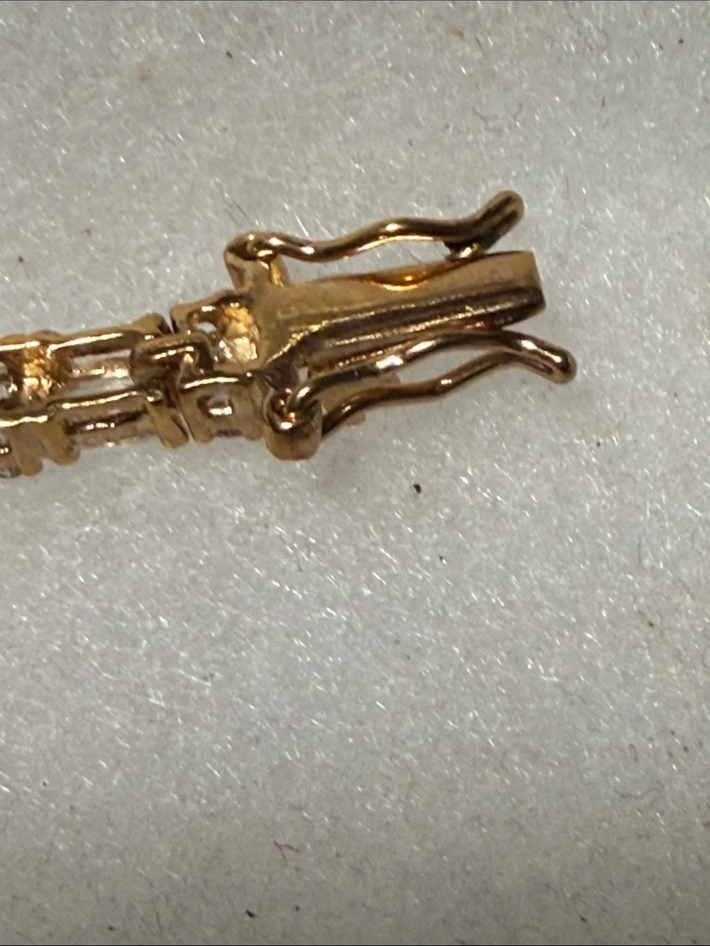 N/A delicate gold